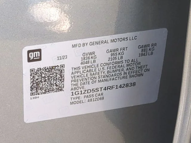 Used 2024 Gray Chevrolet LT image 38