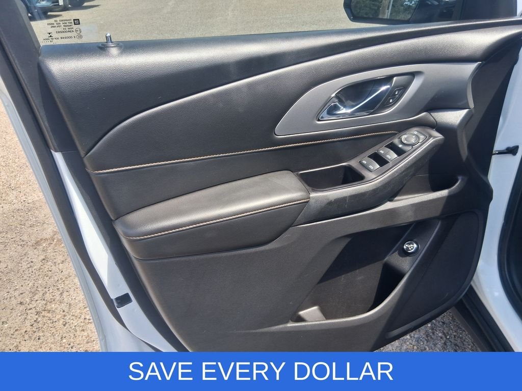 Used 2019 White Chevrolet LT image 11