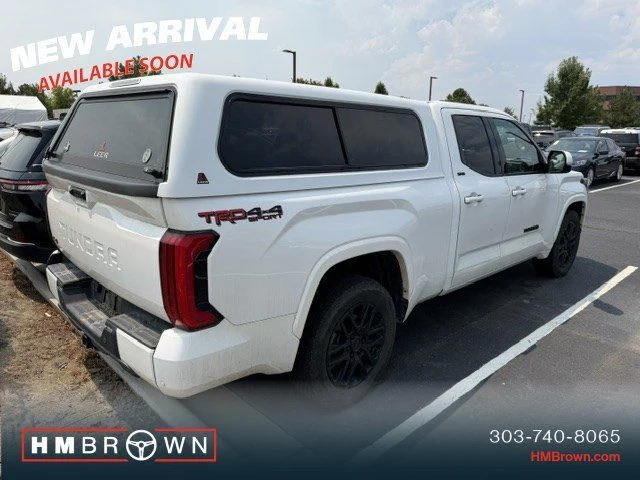 Used 2022 White Toyota SR5 image 4