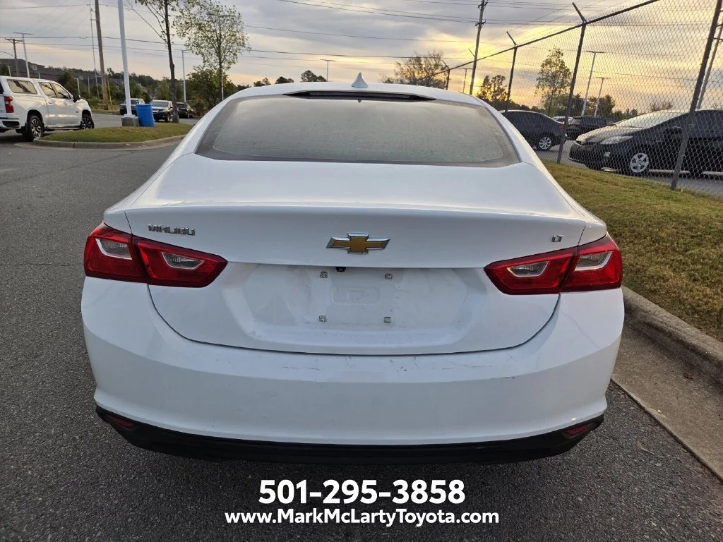 Used 2023 White Chevrolet LT image 5