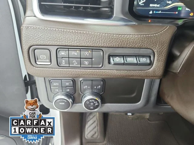 Used 2023 White GMC Denali image 28