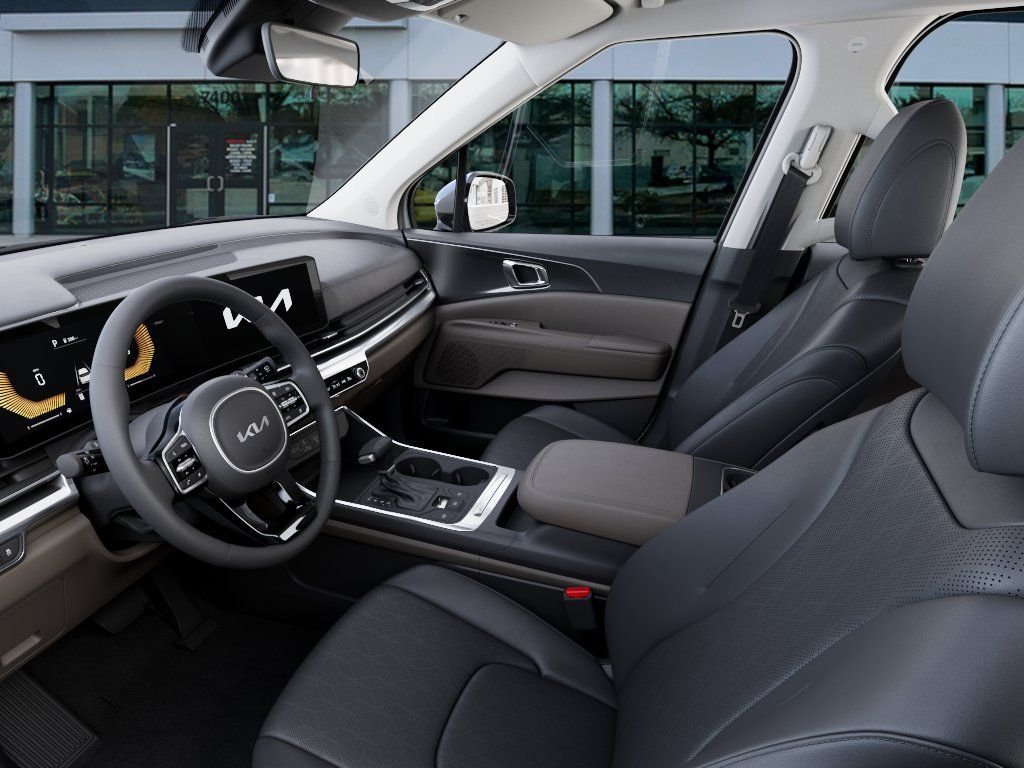 New 2026 White Kia LXS image 17