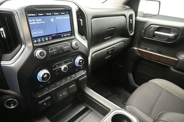 Used 2020 Black GMC Elevation image 28