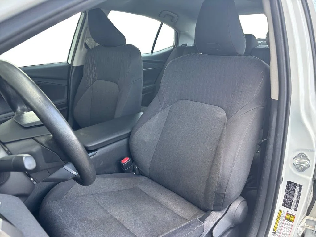 Used 2025 White Toyota LE image 24