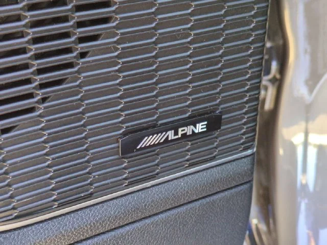 Used 2024 Gray Jeep Overland image 14