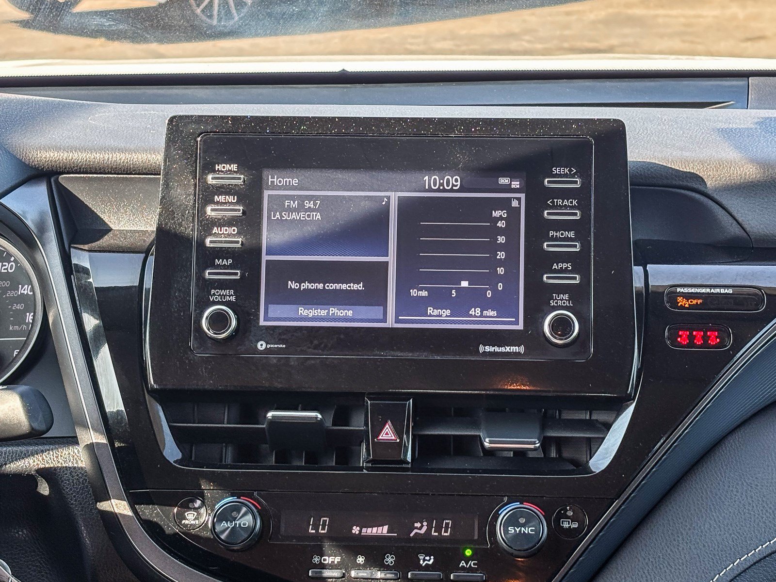 Certified Used 2024 Ice Cap Toyota SE image 16