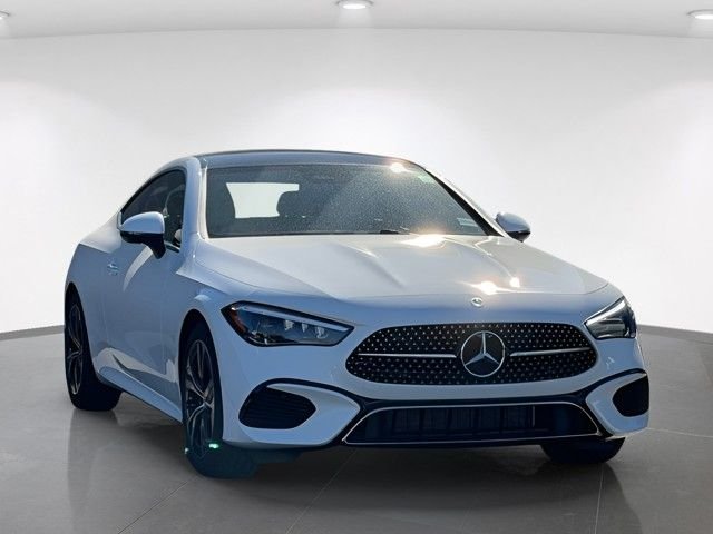 New 2026 Polar White Mercedes-Benz CLE 300 image 4