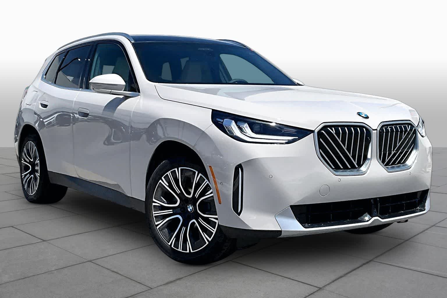 New 2026 Dune Grey Metallic BMW 30 xDrive image 2