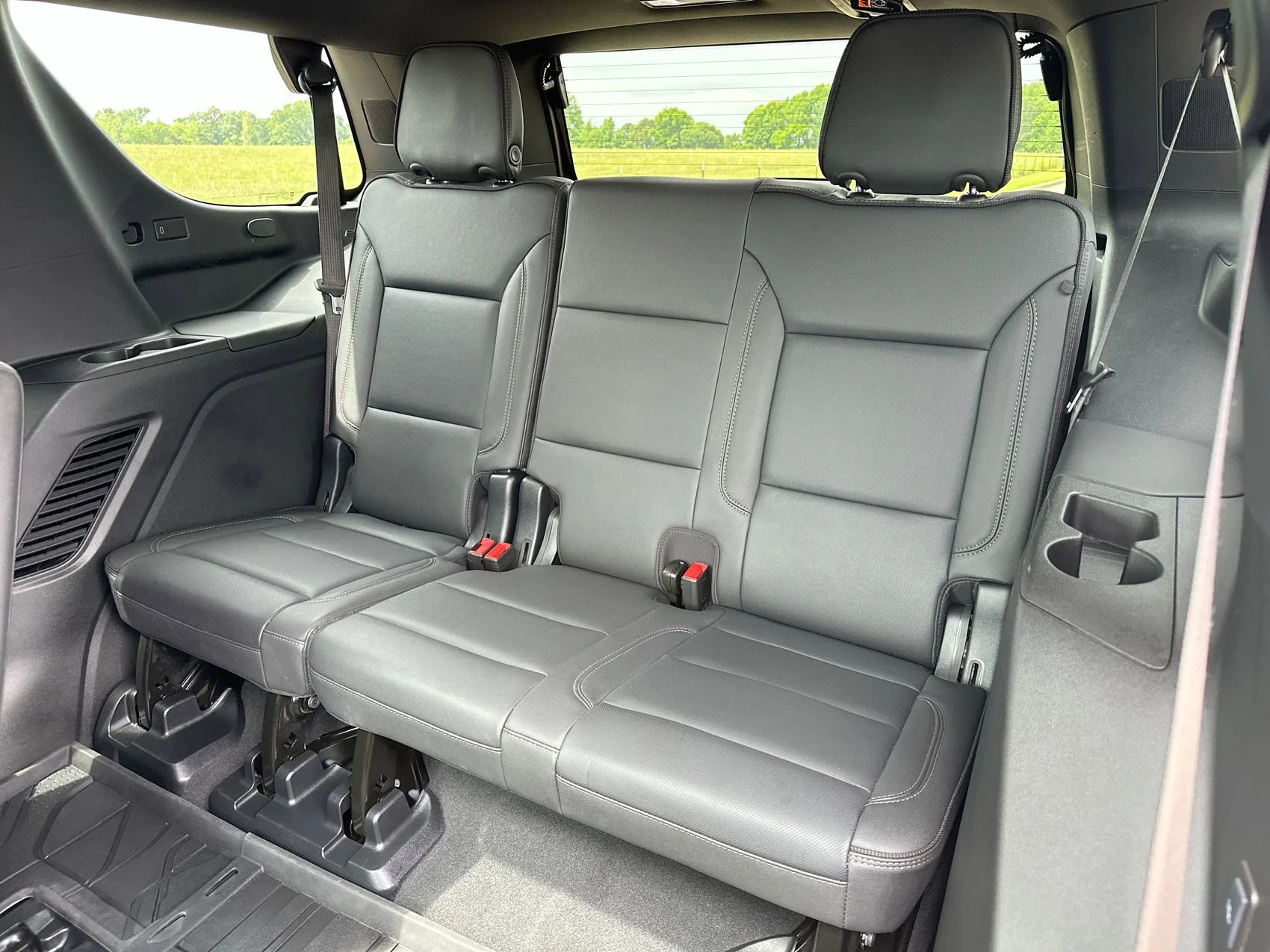 Used 2025 Black Chevrolet High Country image 26