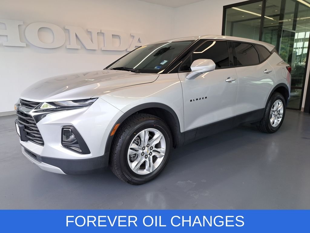 Used 2022 Silver Chevrolet LT image 4