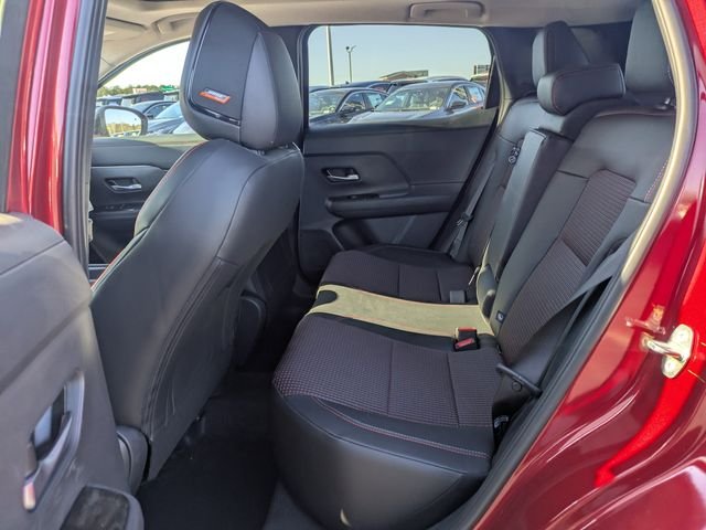 2026 Nissan KICKS SR - Photo 6
