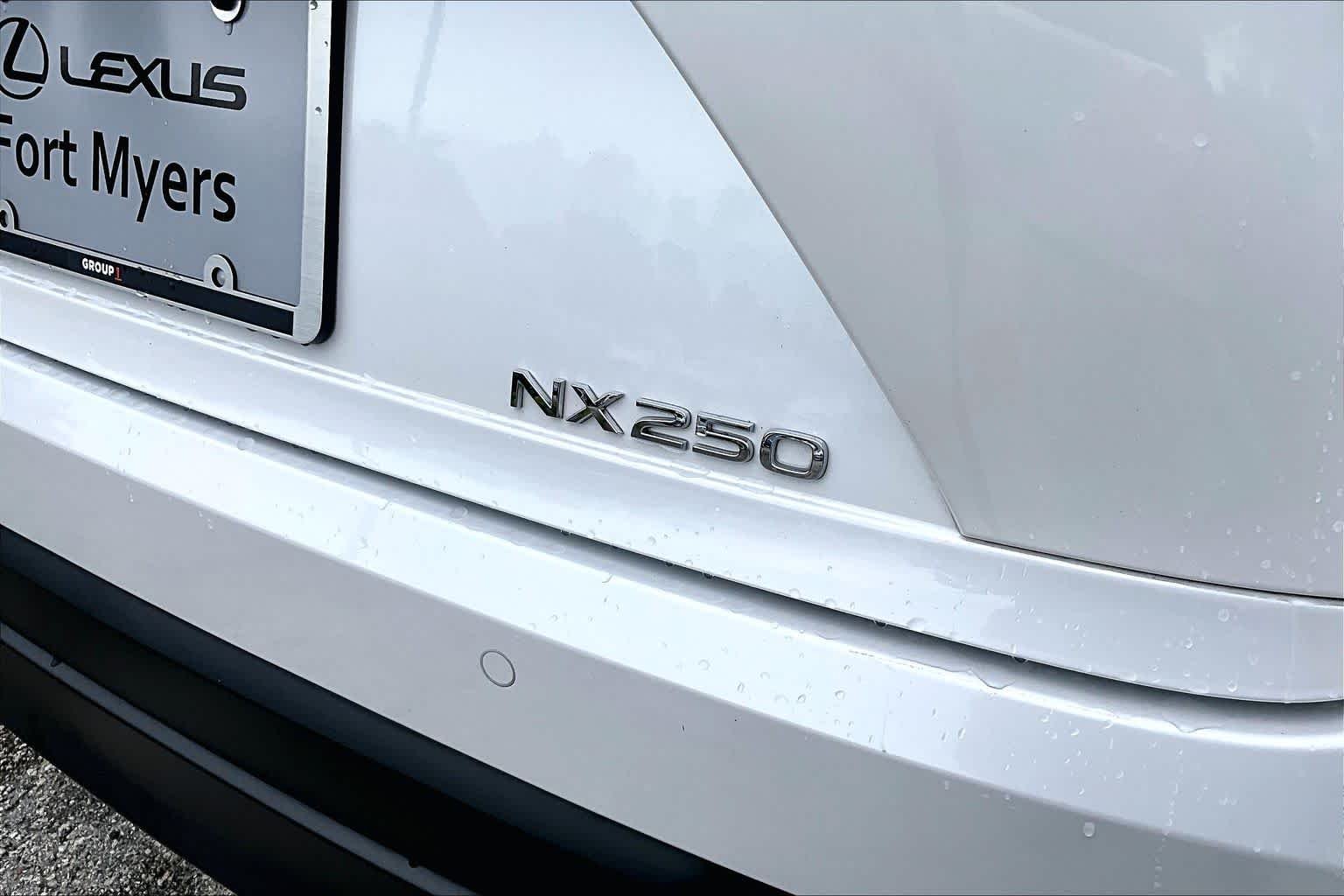 Used 2024 Eminent White Pearl Lexus Premium image 30