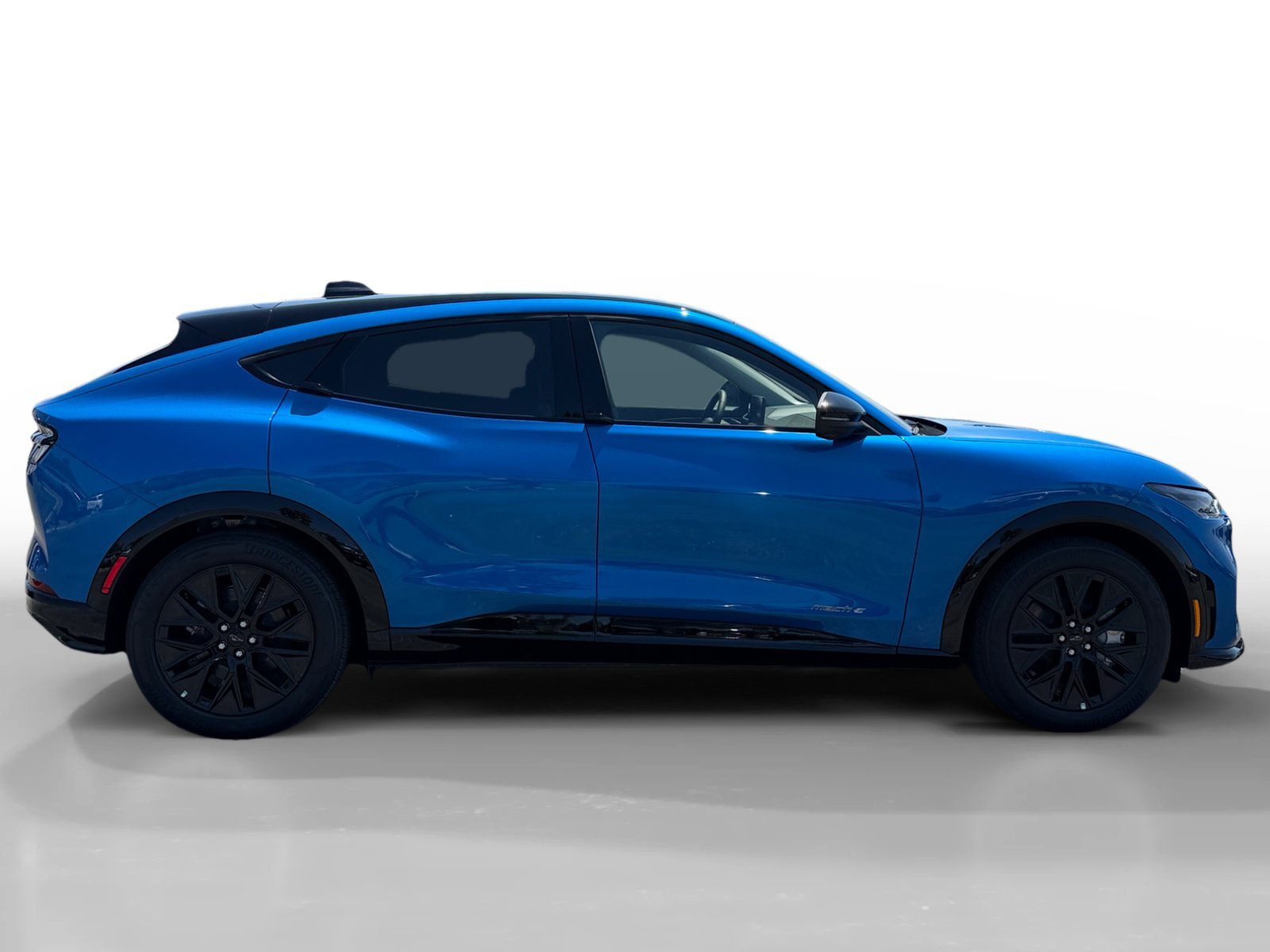 New 2026 Velocity Blue Metallic Ford Premium image 6