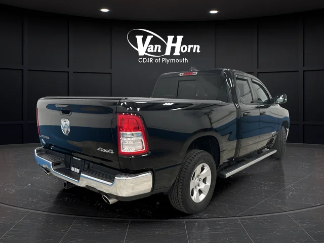 Used 2021 Diamond Black Ram Big Horn/Lone Star image 7