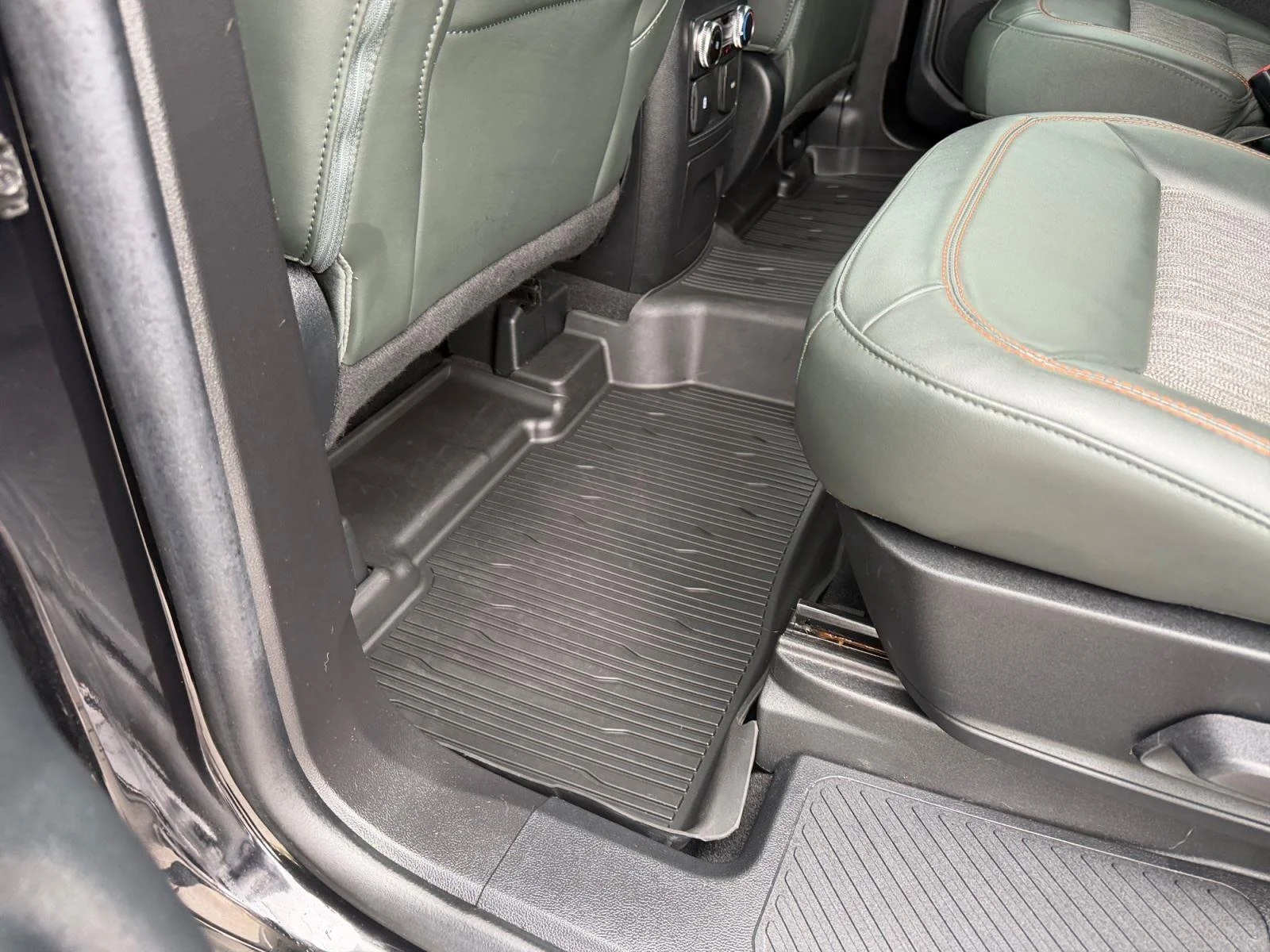 2023 Ford Explorer TIMBERLINE - Photo 46
