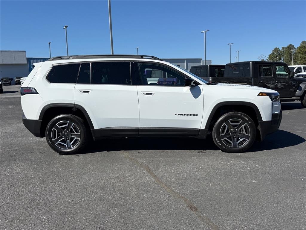 New 2026 Bright White Clear-Coat Exterior Paint Jeep Laredo 4x4 image 2
