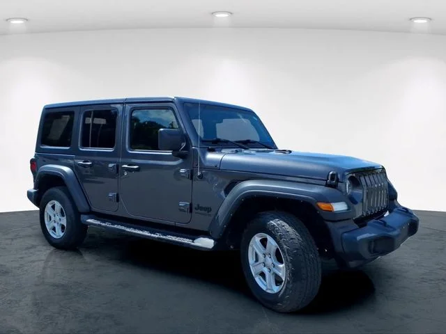 Used 2022 Gray Jeep Unlimited Sport S image 5