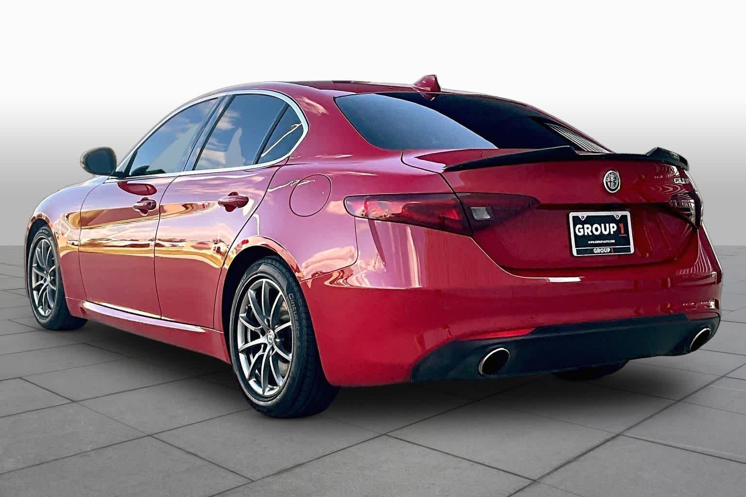 Used 2020 Alfa Rosso Alfa Romeo  image 12