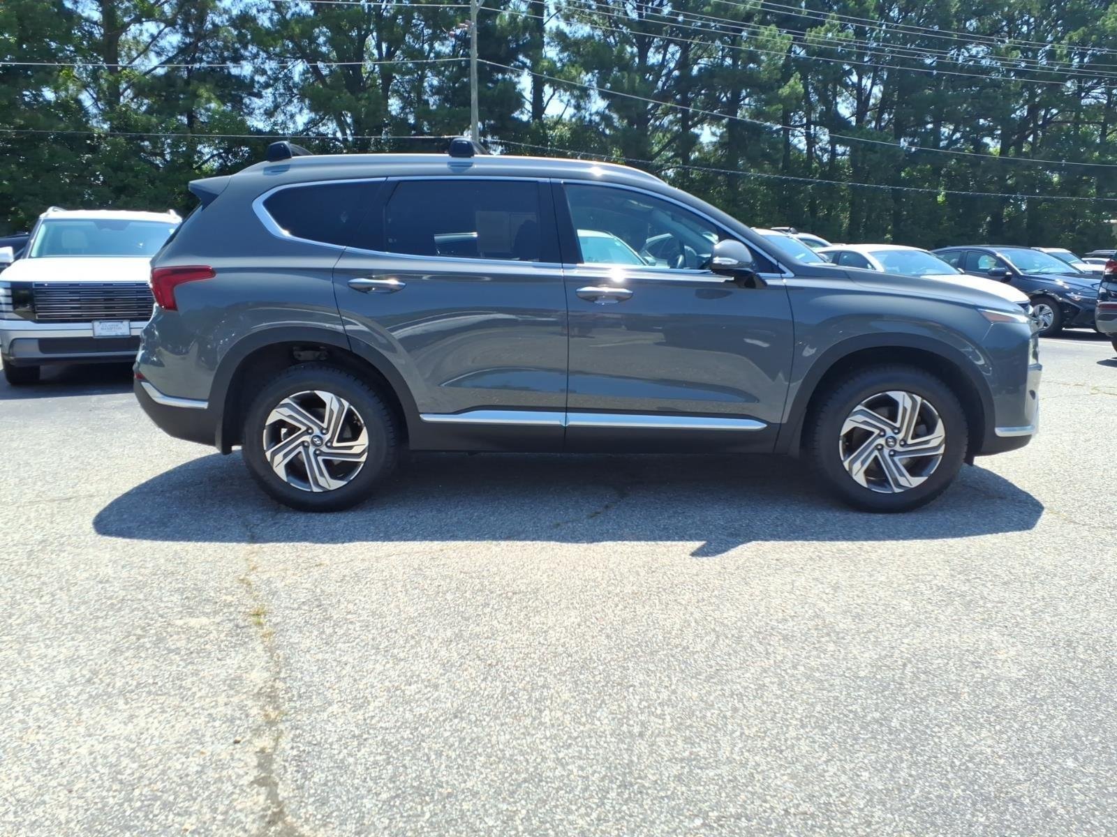 Used 2021 Hampton Gray Hyundai SEL image 5