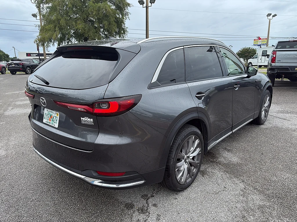 Used 2024 Machine Gray Metallic Mazda  image 5