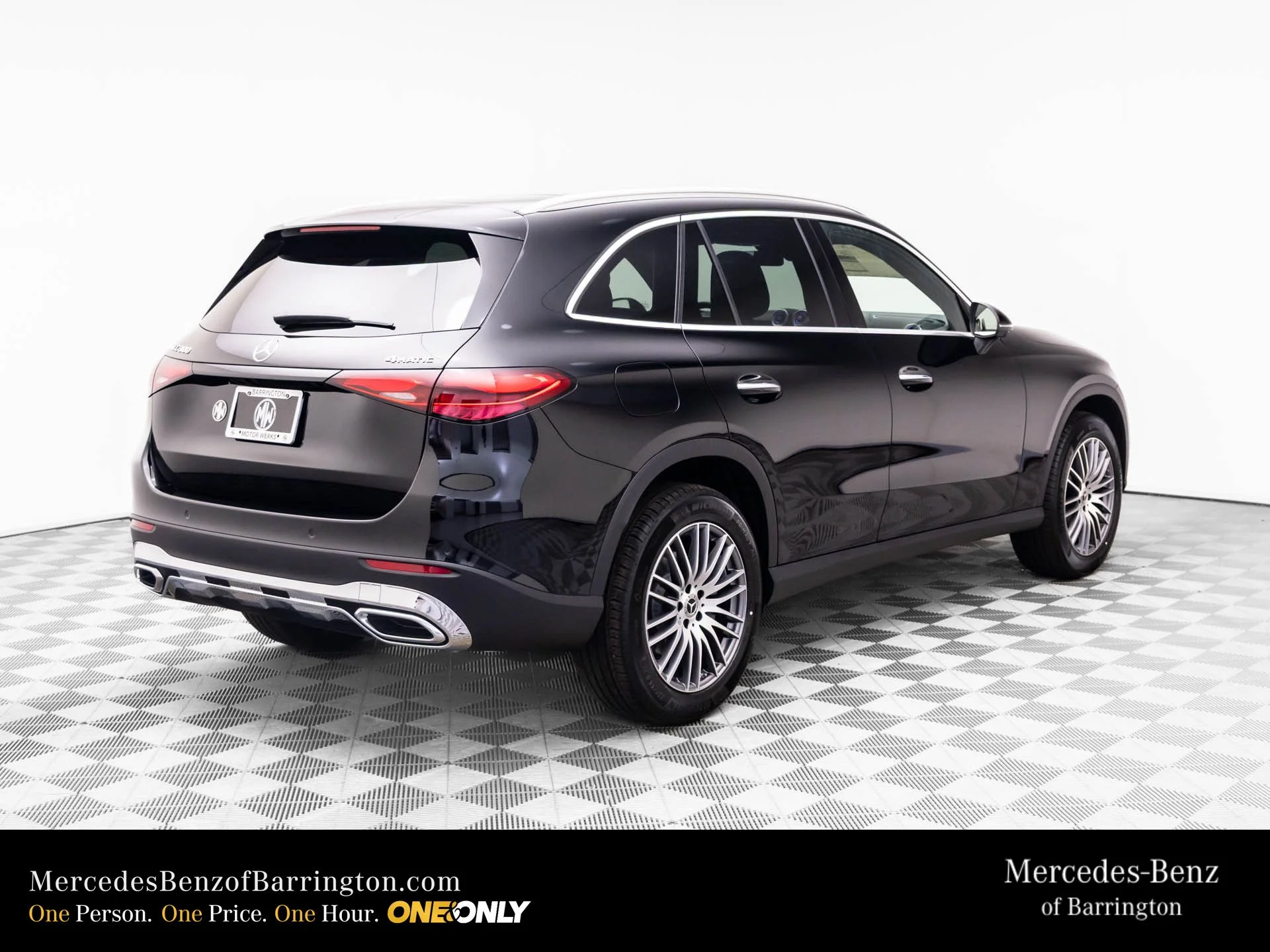 New 2026 Black Mercedes-Benz GLC 300 image 6