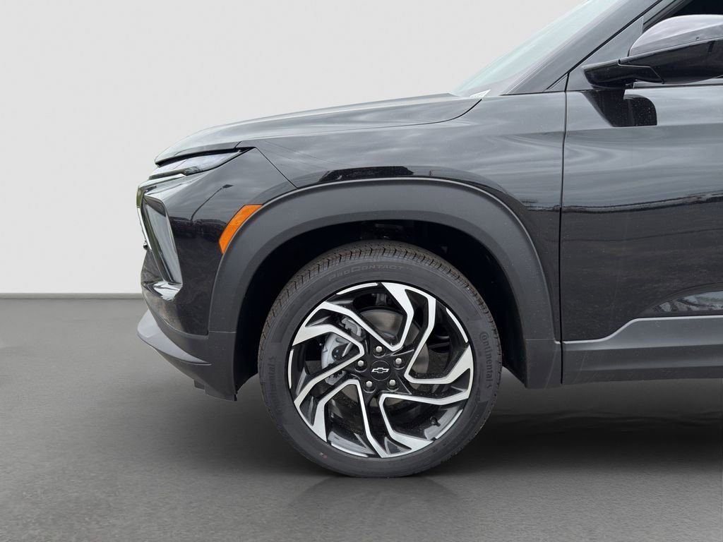 New 2026 Mosaic Black Metallic Chevrolet RS image 22