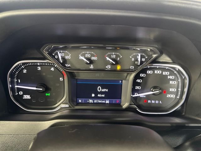 Used 2022 White GMC SLE image 16