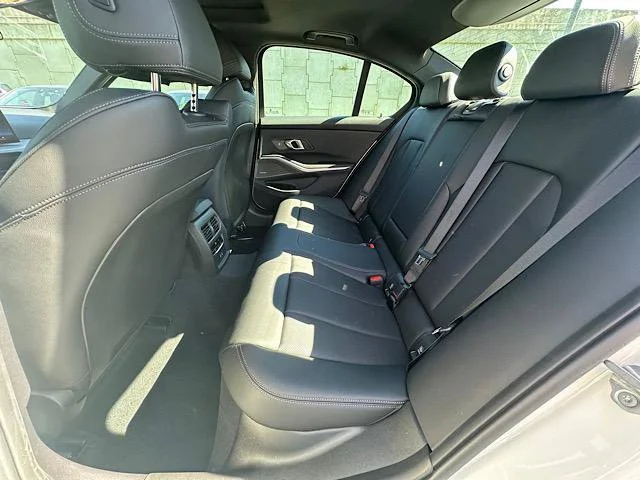 New 2026 Alpine White BMW 330i NA xDrive image 5