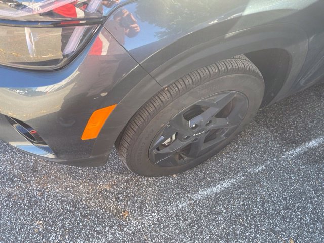 Used 2026 Gray Kia EX image 5