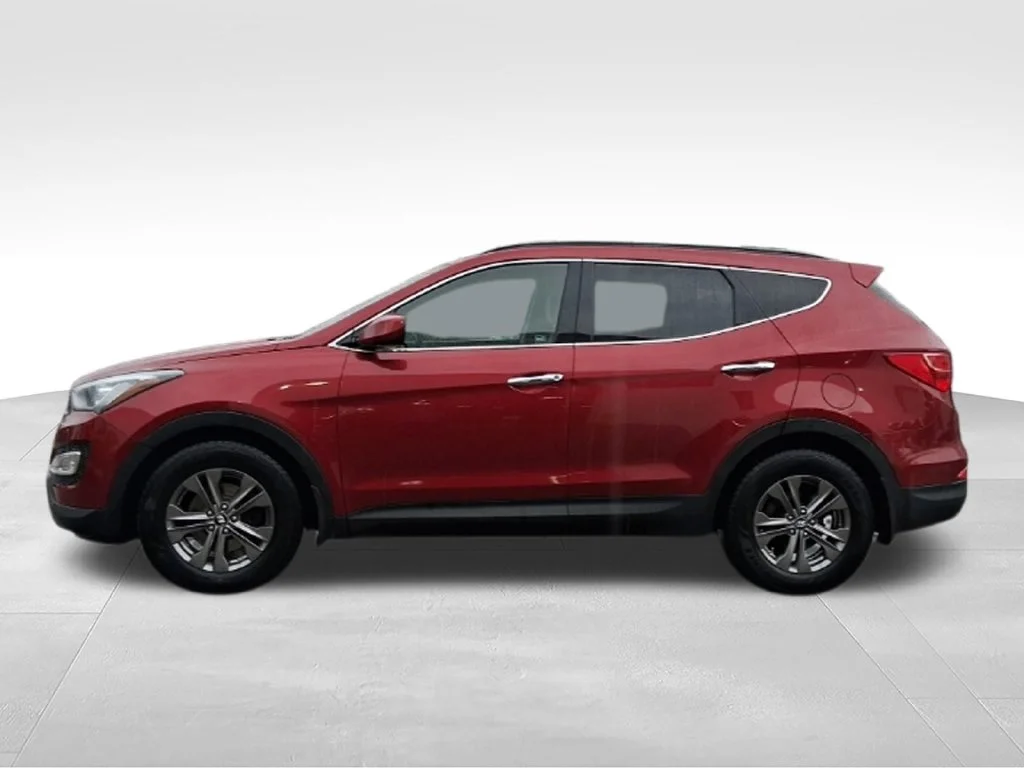 Used 2014 Serrano Red Hyundai Base image 4