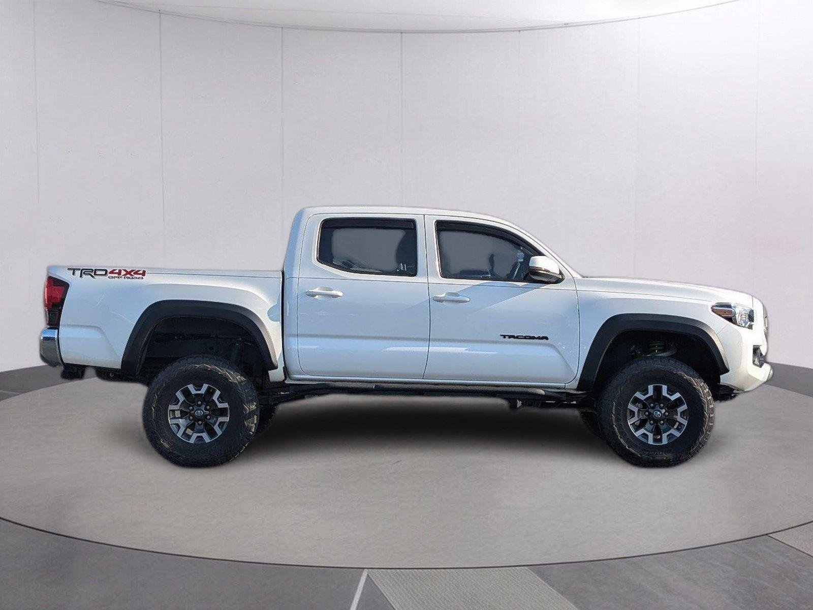 Used 2019 Super White Toyota TRD Off-Road image 6