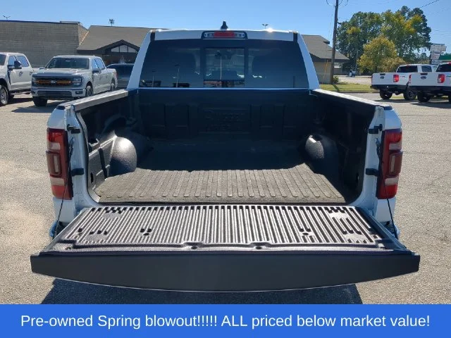 Used 2022 White Ram Laramie image 37