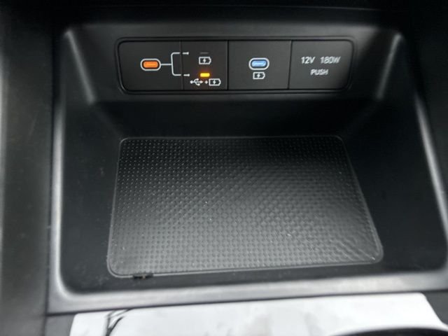 New 2026 Phantom Black Hyundai SE image 27