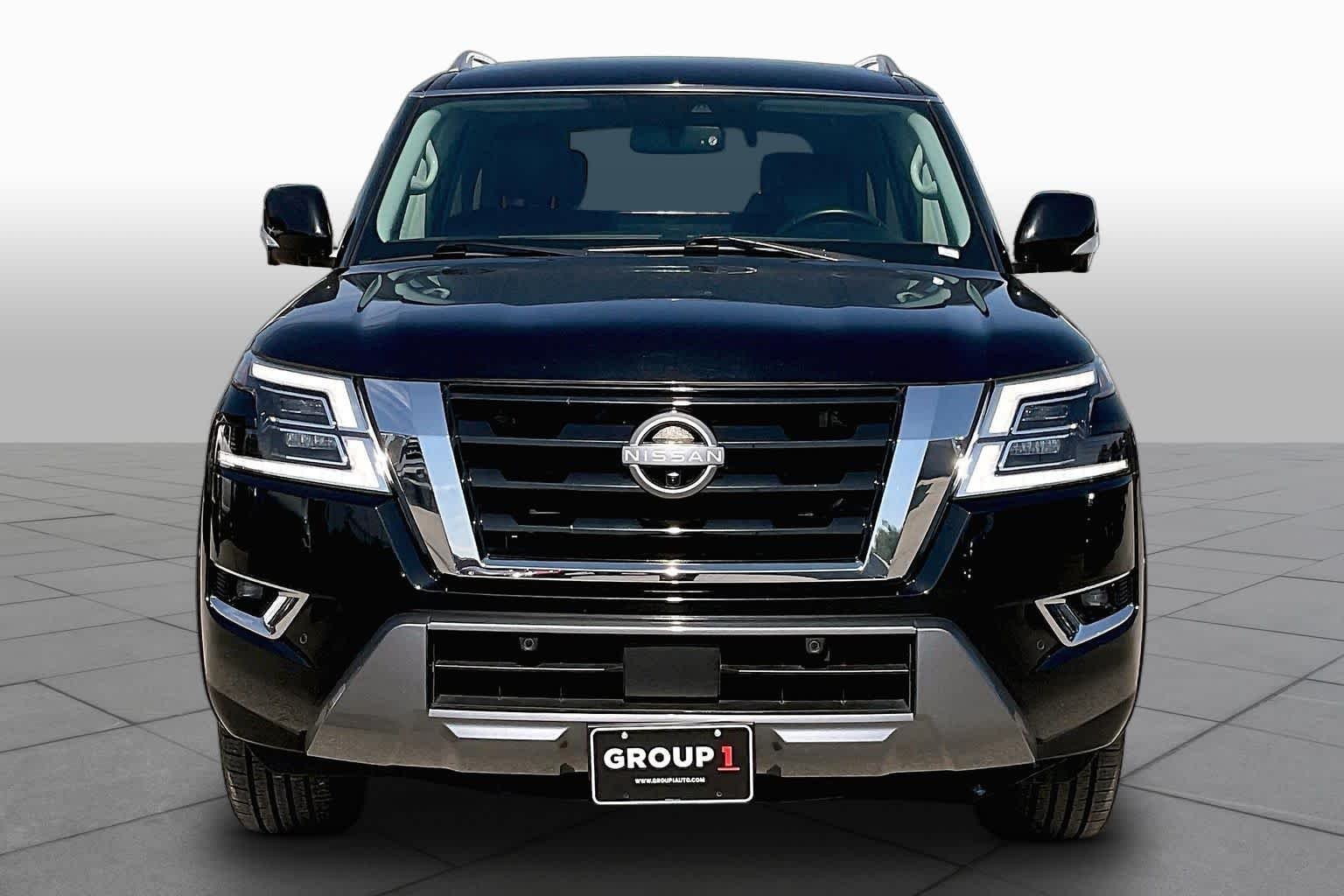 Used 2024 Super Black Nissan SL image 4
