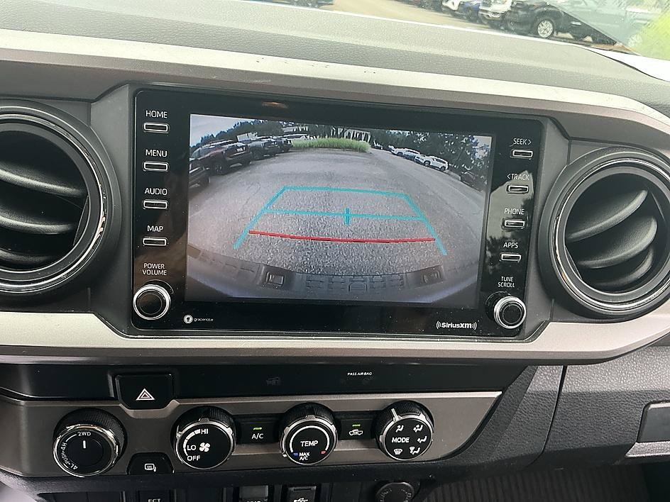 Used 2020 Silver Sky Metallic Toyota SR5 image 17