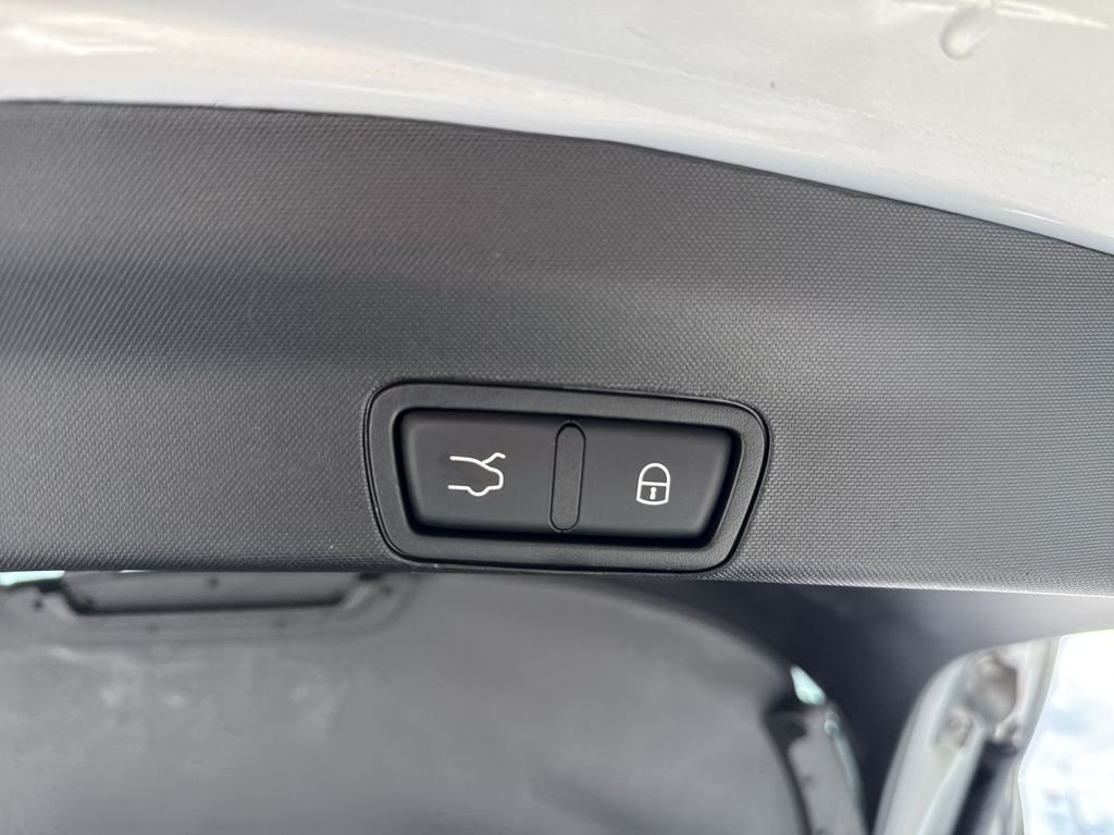 Used 2021 White Alfa Romeo Sprint image 30