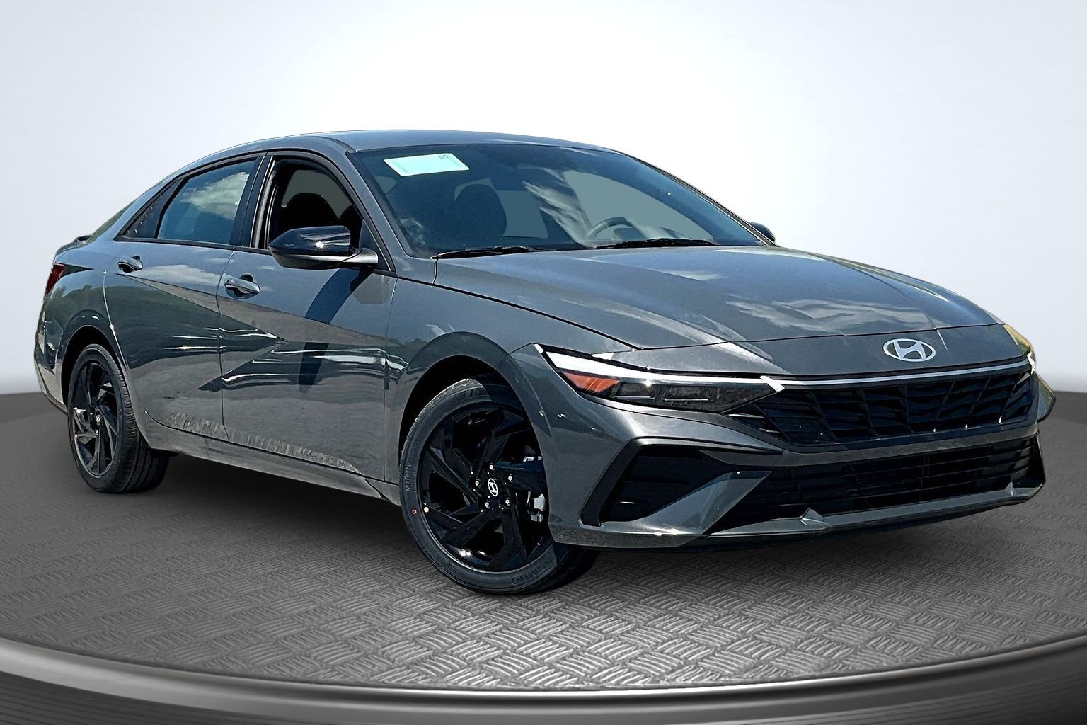 New 2026 Gray Hyundai SEL Sport image 2