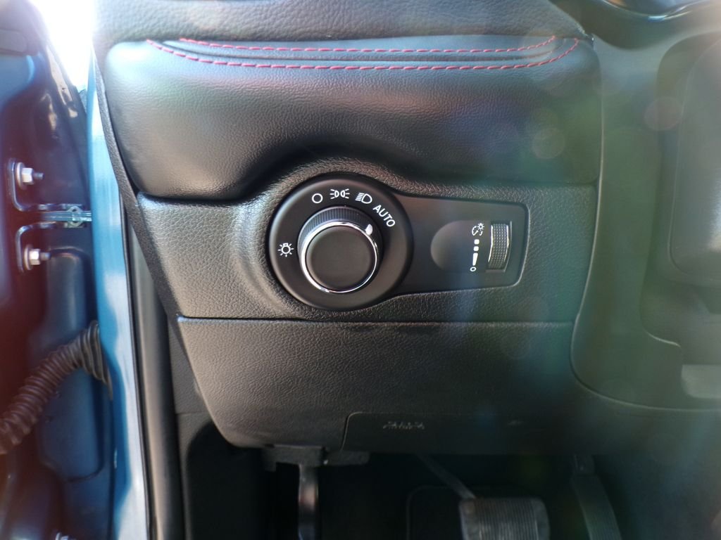 Used 2025 Frostbite Dodge GT Plus image 14