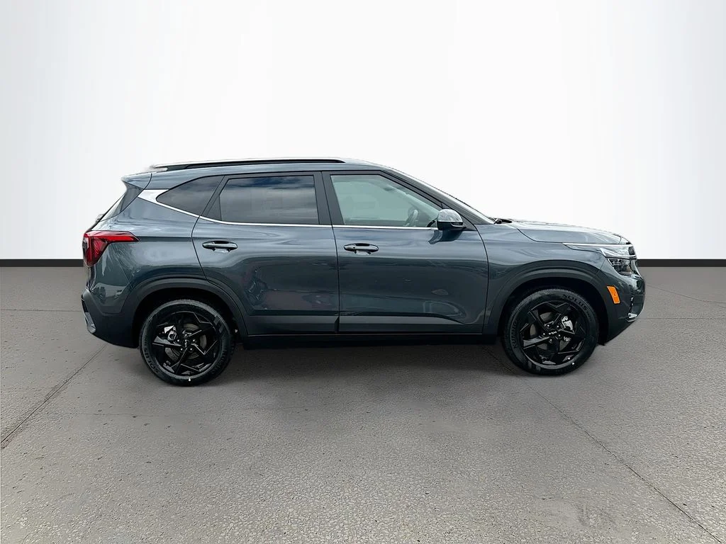 New 2026 Gravity Gray Kia EX image 8