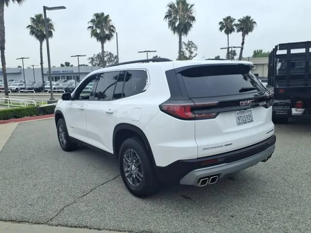 Used 2025 Summit White GMC Elevation image 6