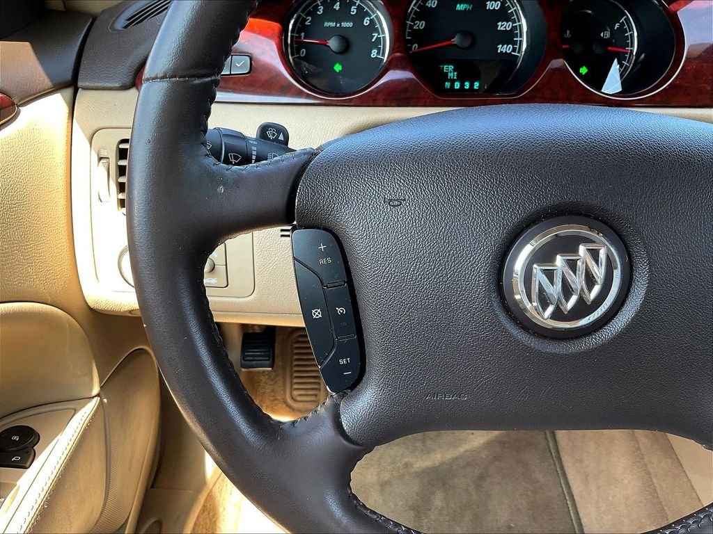 Used 2008 Gold Buick CXL image 12