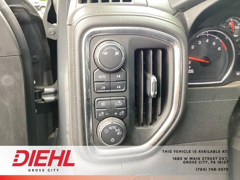 Used 2019 Gray Chevrolet RST image 18