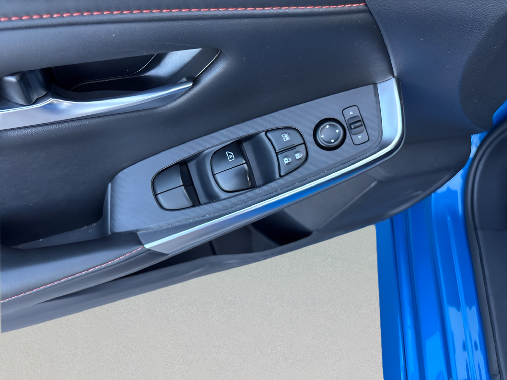 Used 2025 Blue Nissan SR image 24