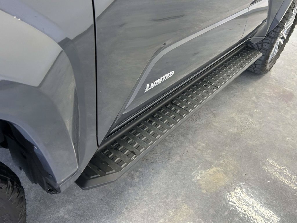 Used 2026  Toyota Limited image 8