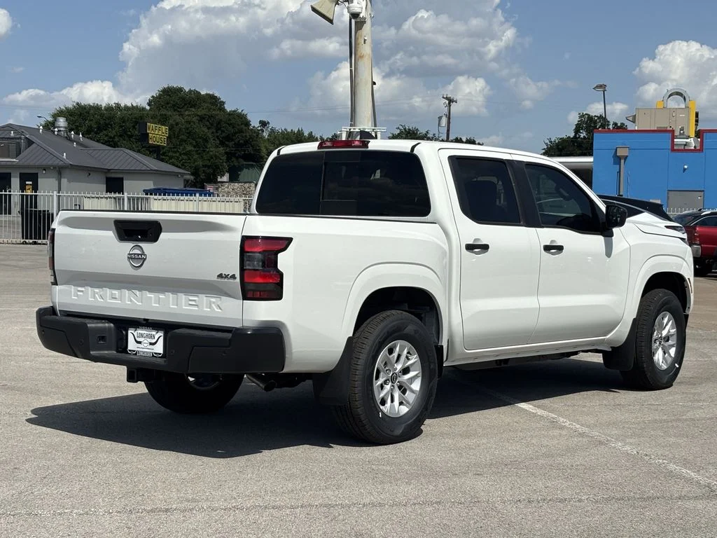 New 2026 White Nissan S image 3