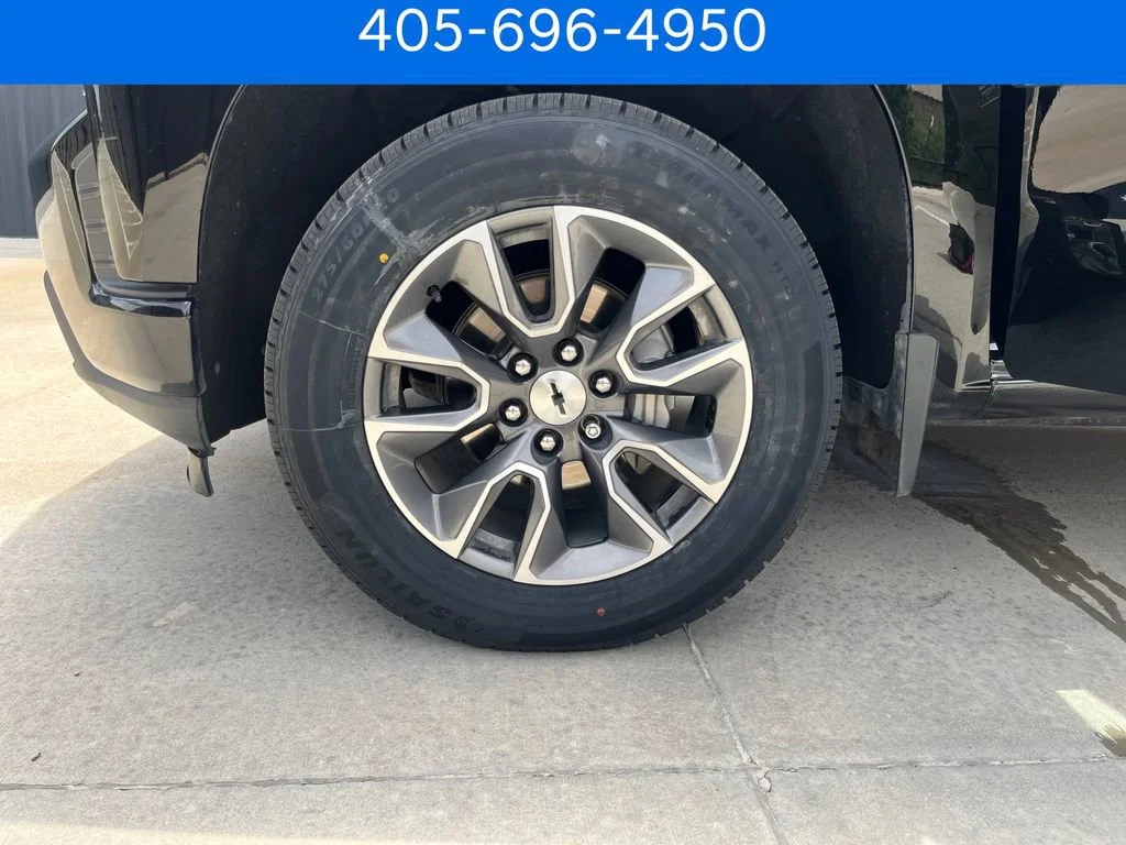 Pre-Owned 2020 Chevrolet Silverado 1500 RST