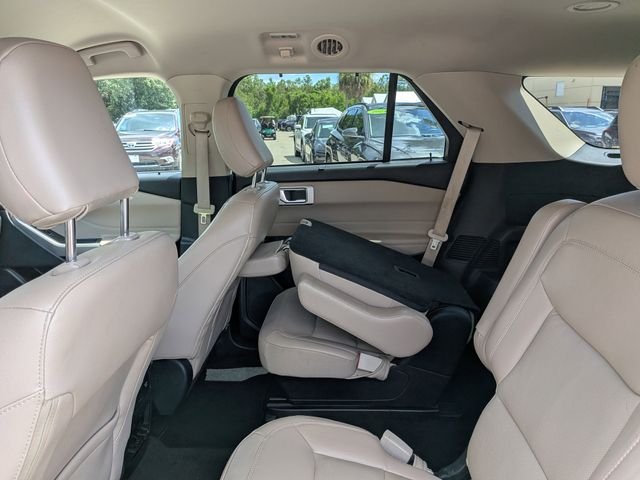 Used 2022 White Ford Limited image 15