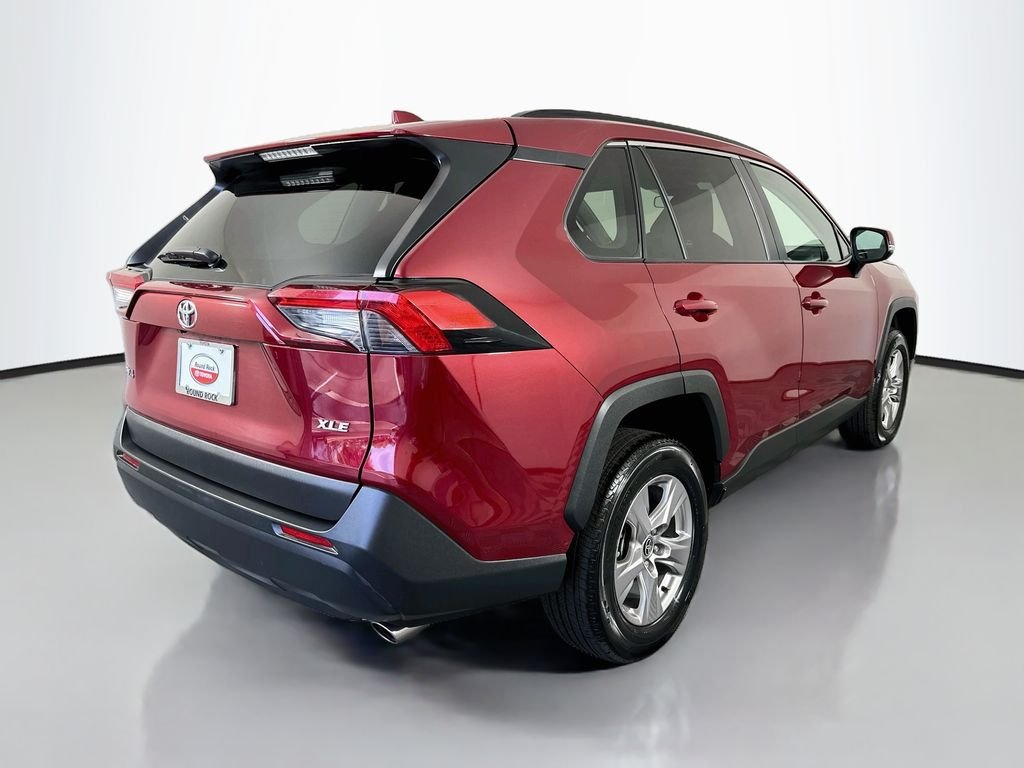Used 2025 Red Toyota XLE image 5