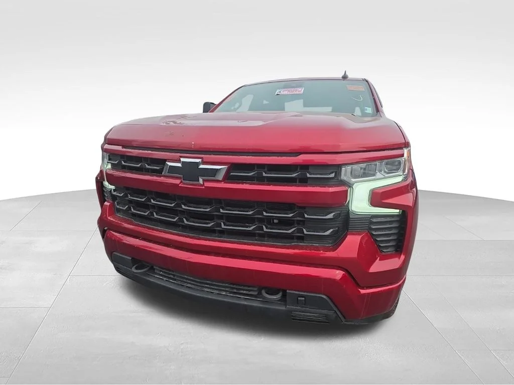 Used 2023 Red Chevrolet RST image 4