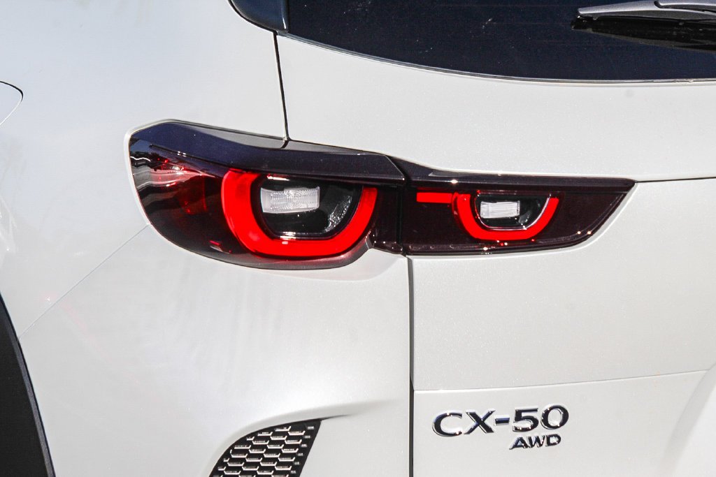 New 2026 Wind Chill Pearl Mazda Premium AWD image 7